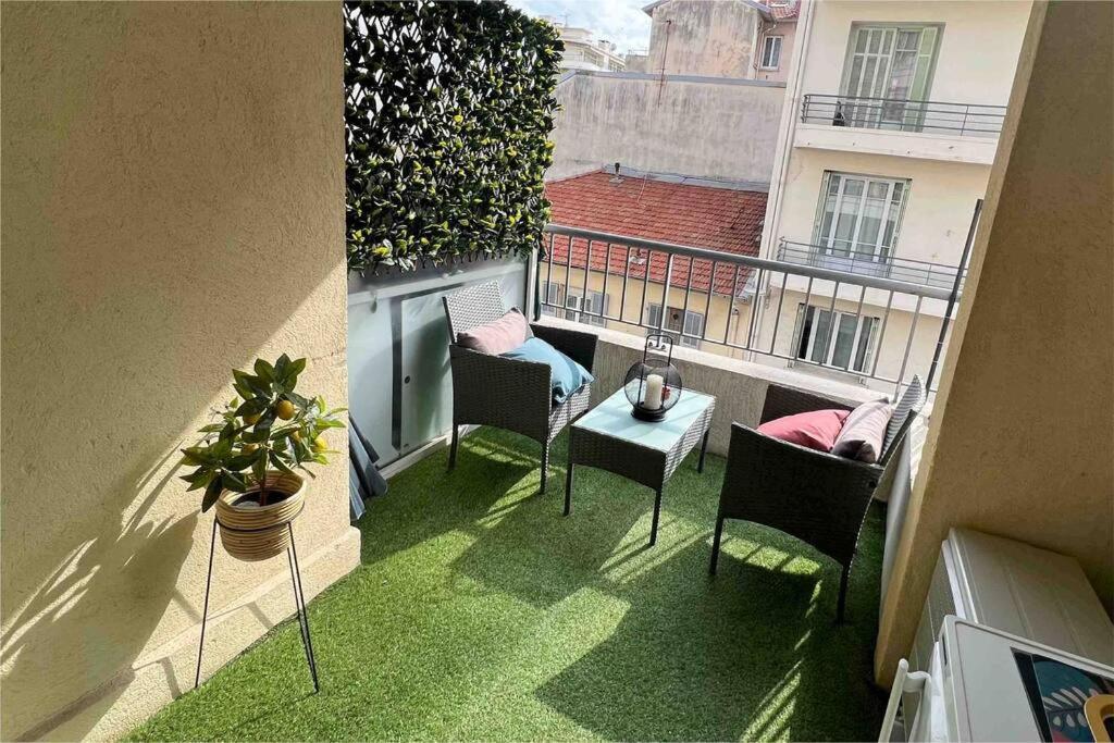 Bottero-joli Avec Terrasse 5 Mins De La * Nizza